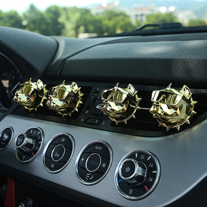 Diffuser Bulldog Kreatif Dekorasi Mobil Harga Pabrik Parfum Klip Parfum Mobil Bulldog Ventilasi Otomatis Parfum Aroma Parfum - Product Image 2