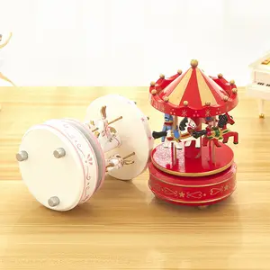 Kerstcadeau Houten Merry-Go-Round, Paard Uurwerk Mechanisme Carrousel Muziekdoos/