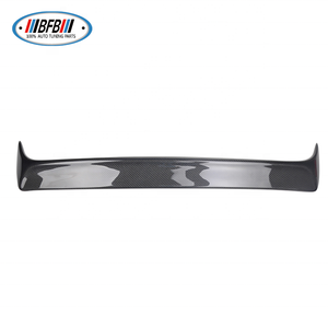 Alerón de techo trasero grande de fibra de carbono para <span class=keywords><strong>Alfa</strong></span> <span class=keywords><strong>Romeo</strong></span> <span class=keywords><strong>Giulia</strong></span> Sedan 2017-2018 - Product Image 3