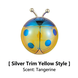 Diffuseur de parfum pour voiture en forme de coccinelle, à fixation sur grille d'aération, par évaporation naturelle, parfum longue durée de jasmin vert, aromathérapie 16-30 jours - Product Image 3