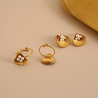 Ensemble de boucles d'oreilles ouvertes en acier inoxydable en forme de coquillage incrustées de perles, bijoux haut de gamme pour femmes, mode estivale, vente en gros