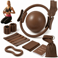 Ensemble de 12 accessoires de studio de Pilates de couleur moka esthétique avec logo personnalisé, kit essentiel de Pilates