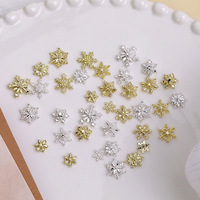 Mini flocons de neige 3D en alliage métallique argenté et doré, à dos plat, pour l'hiver et Noël, rivets et breloques pour ongles, fournitures en vrac