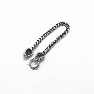 yunnique Fashionable Lion Head <b>Titanium</b> Steel <b>Chain</b> Bracelet Unisex Geometric Design Motorcycle Style Jewelry - Product Image 2