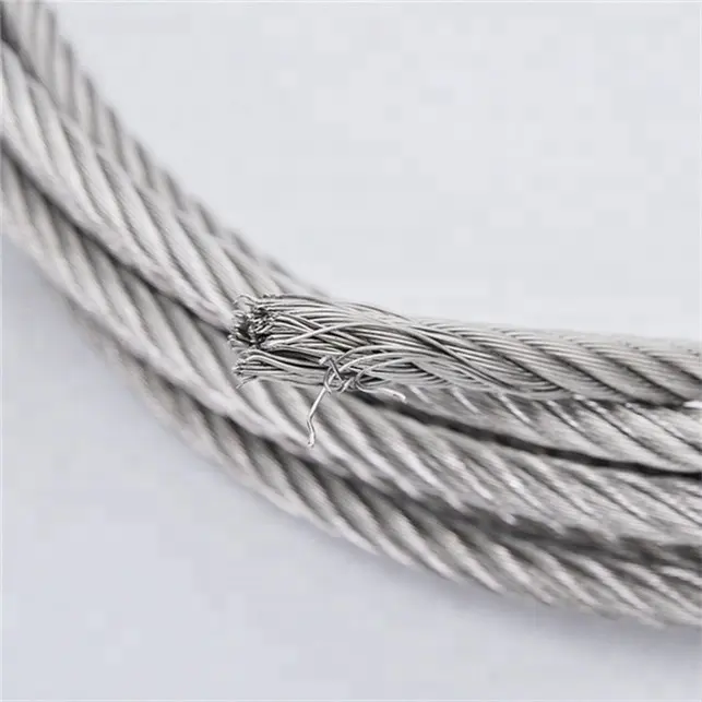 Produttori di funi metalliche in acciaio IPS cavo in acciaio ad alta resistenza alla trazione unglvanized 5mm 7 x7 filo zincato di alta qualità