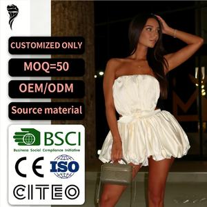 Vestido Mini Burbuja OEM para Mujer, con Hombros Descubiertos, Plisado, sin Tirantes, Espalda Descubierta, para Fiesta de Cumpleaños o Club Nocturno - Product Image 1