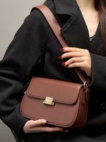 Nouveau sac à bandoulière en cuir véritable de haute qualité au design tendance, petit sac carré imperméable, sacs à main de luxe pour femmes