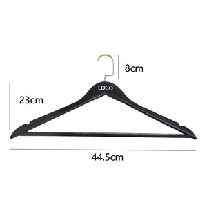 Móc treo quần áo gỗ Owentek có logo tùy chỉnh, móc vàng, chống trượt, màu đen, kiểu dáng sang trọng, dùng cho tủ quần áo, phòng tắm. - Product Image 5