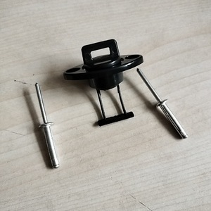 Accessoire de kayak, bouchon de vidange en nylon, base à 19 trous avec rivet pour canoë, kayak, bateau, résistant à l'eau - Product Image 1