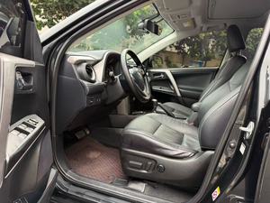 Toyota <span class=keywords><strong>RAV4</strong></span> Rongfang 2018 <span class=keywords><strong>2</strong></span>.0L CVT à deux <span class=keywords><strong>roues</strong></span> <span class=keywords><strong>motrices</strong></span>, édition intelligente - Product Image 4