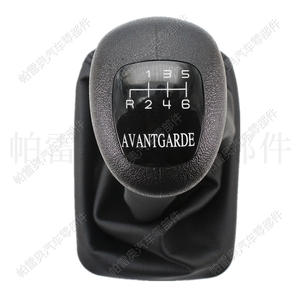 หัวเกียร์แบบ Avantgarde สำหรับ Mercedes-Benz W202 6 สปีด ดีไซน์ตามหลักสรีรศาสตร์ หุ้มหนัง - Product Image 5