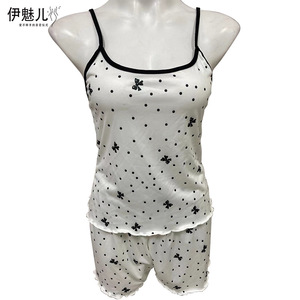 Ensemble camisole et short de style européen et américain pour l'été 2024, pyjama sexy à fleurs pour femmes (style export) - Product Image 2