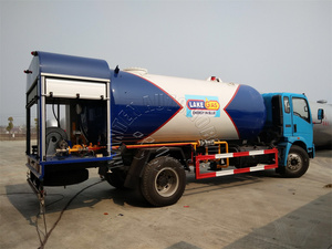 Camion Bobtail à Gaz <span class=keywords><strong>LP</strong></span> 10 000L Sinotruk d'occasion en vente - Product Image 3
