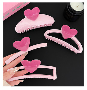 Amour personnalisé en forme de coeur <span class=keywords><strong>grande</strong></span> pince à cheveux pour femmes 13CM Jumbo gros accessoires de cheveux en acrylique saint valentin conception rose doux - Product Image 2