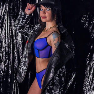 طقم ملابس داخلية نسائية مثير من كينج مكجرين ستار، ملابس داخلية نسائية وردية نيون، طقم حمالة صدر وسروال داخلي من قطعتين من الدانتيل الشفاف - Product Image 5