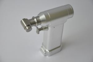 Ruijin Produsen Langsung Menjual 360 NS-2011 Gergaji Tulang Berosilasi, Ortopedi Dokter Hewan Berputar - Product Image 6