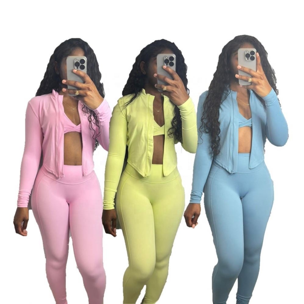 Solid Color Stretch Quick Drying Yoga Set for Women Sexy Bra Jacket 3 Pieces Set Women Shorts Solid Sports Fitness Yoga Sets