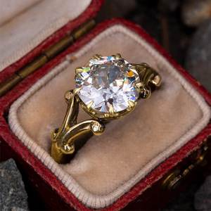 Anello di Fidanzamento Q146 per Donna Placcato Oro con Cristallo Taglio Brillante Rotondo e Strass, Gioielleria Raffinata - Product Image 1