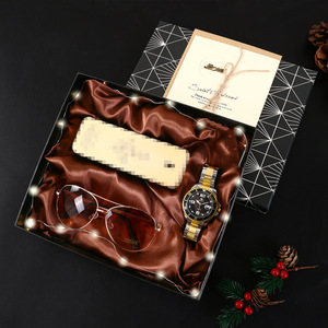 Men's <b>Gift</b> <b>Set</b> Watch Sunglasses Perfume Card Box Father's Day Business <b>Gift</b> 5 Piece <b>Set</b> - Product Image 3