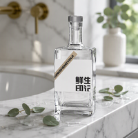 Bouteilles de liqueur en verre transparent personnalisées HIKING GLASS, forme carrée, 500 ml, 700 ml, 750 ml, avec bouchon en liège et impression sérigraphique