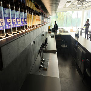 Isla Multi-Nivel de Acero Inoxidable Estilo Americano para Cafetería, Restaurante o Buffet, con Superficie de Mármol y Estante de Almacenamiento - Product Image 3