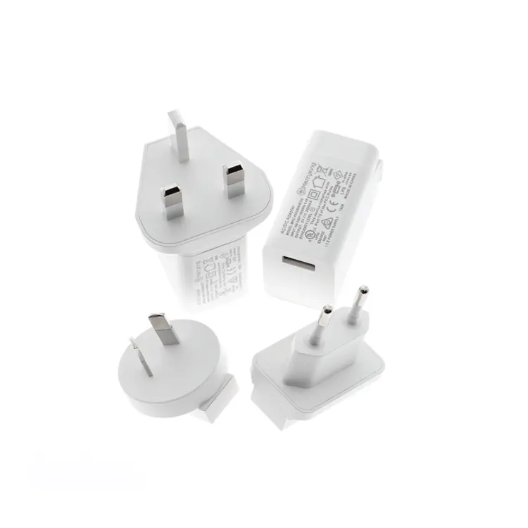 Universal travel charger 5V 2A USB adapter with interchangeable plugs USB portable charger