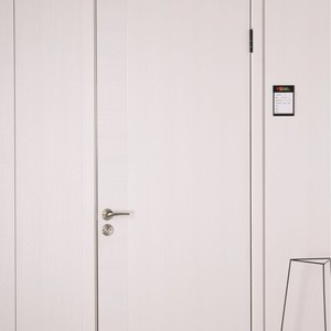 Puerta Interior Minimalista de MDF Sólido con Aislamiento Acústico, Apertura Lateral, Superficie Acabada - Product Image 5