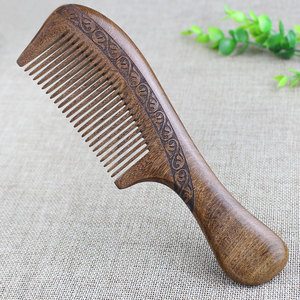 Peigne en bois de santal doré, grand format, portable, style ethnique, design géométrique, pour hommes et femmes, soin des cheveux longs - Product Image 1