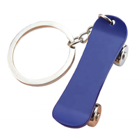 Porte-clés personnalisé en alliage métallique pour skateboard et trottinette, avec logo gravé au laser, pendentif de voiture et accessoire de sac