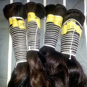 Cabello Humano Remy Natural Virgen Sin Procesar 100% Suave y Liso del Sur de la India, a Granel, Doble Trama a Máquina, 100g, India - Product Image 1