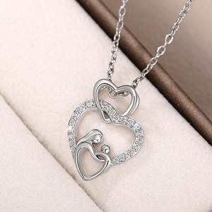 Cadeau pour la fête des mères, collier avec pendentif en forme de cœur d'amour mère et enfant plaqué argent, collier « Je t'aime » en argent, collier « Câlin et baiser » MAMA - Product Image 2