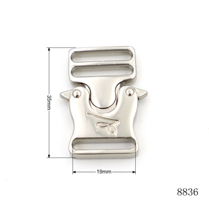 Accesorios para bolsos de gama alta Hebillas ajustables Hebillas de cinturón de seguridad Hebillas de liberación rápida laterales de color plateado de 35MM - Product Image 2