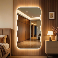 Miroir de salle de bain moderne mural argenté, rétroéclairé, anti-buée, avec interrupteur tactile LED de luxe, miroir de vanité asymétrique pour la décoration intérieure