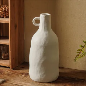 现代创意礼品配件家居装饰花瓶优雅白色陶瓷花瓶摆件