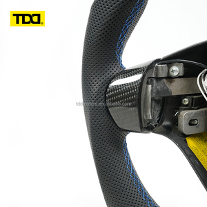 Volante de fibra de carbono TDD LED para Hyundai Veloster, personalizable. - Product Image 6
