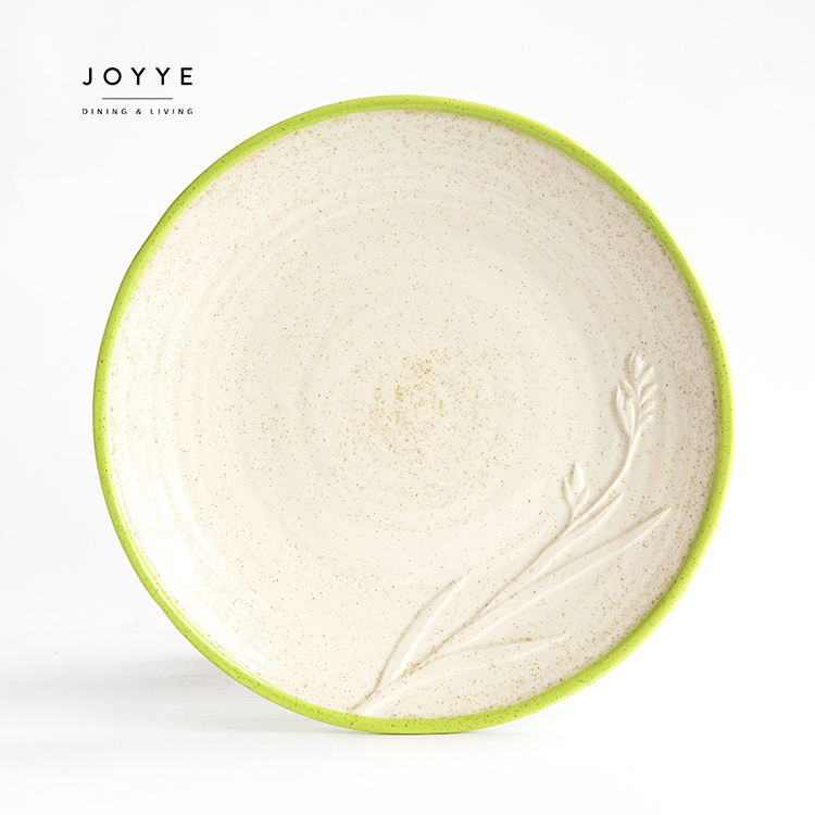 จานอาหารค่ำ (นูน)