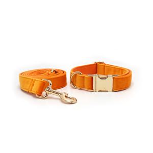 Conjunto de dos piezas de moda, flor de perro ajustable a la moda, bonitos collares y correas de perro personalizados de terciopelo naranja, correas para mascotas - Product Image 6