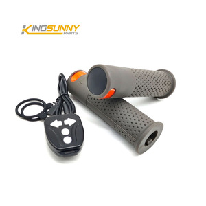 New Arrival Grip Remote Control Turn SIgnal <strong>Scooter</strong> Handle Grips Silicone <strong>Handlebar</strong> with Light for Electric <strong>Scooter</strong> Accessories - Product Image 3