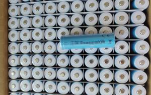 Nieuwe Aankomst 3.7V 2600Mah Icr18650 Cilindrische Lithium-Ionbatterij Met Hoge Capaciteit Voor Elektrische Fietsen 26V 3c 18650 Cel 3 Jaar - Product Image 2