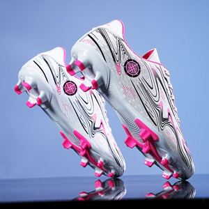 Chaussures de football professionnelles pour hommes, femmes et jeunes - Chaussures d'entraînement en salle de haute qualité, confortables toute la saison - Product Image 2