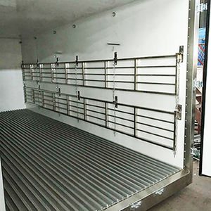 OFFERTA SPECIALE <span class=keywords><strong>Camion</strong></span> Frigorifero Usato Sinotruck HOWO 4x2 con Trasmissione Manuale Motore Diesel Furgone con Vano Refrigerato in Vendita - Product Image 5