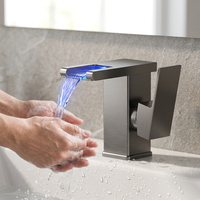 Robinet de salle de bain moderne monocommande en acier inoxydable pour lavabo, avec contrôle de température eau chaude/froide et lumière LED – Fabricant