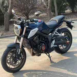 ใช้ฮอนด้า <span class=keywords><strong>CB650R</strong></span> E-CLUTCH <span class=keywords><strong>NEO</strong></span> Sports Café มอเตอร์ไซค์สตรีทไบค์ในสายนีโอสปอร์ตคาเฟ่ - Product Image 2