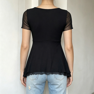 เสื้อยืดแขนสั้นผ้าตาข่ายซีทรูลายลูกไม้แต่งระบายช่วงเอวทรงเอเข้ารูปคอวีเซ็กซี่สำหรับผู้หญิง - Product Image 2