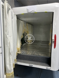 Carroza Fúnebre de Lujo con Caballos, Ataúd Cubierto de Cristal Plateado, Estilo Victoriano Blanco - Product Image 6