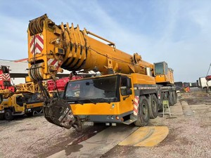 รถเครนบรรทุก Liebherr LTM1250 มือสอง ขนาด 250 ตัน ปี 2007 ความสูงยก 72 เมตร จากเซี่ยงไฮ้ ประเทศจีน - Product Image 3