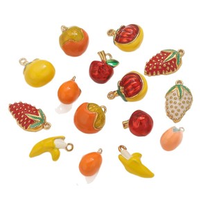 Collier et bracelet en acier inoxydable de la série Drip Oil Cartoon avec pendentifs fruits (Fraise, Banane, Pomme) et accessoires suspendus - Product Image 5