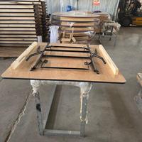 Table pliante carrée en contreplaqué 120*12cm pour fêtes et événements en extérieur