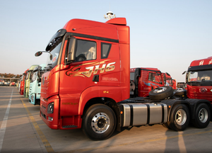 Tête de tracteur FAW Jiefang 6x4 420 351-450 ch Euro 3 Moteur Weichai Capacité de charge 31-40T pour transport de citerne à huile et de mazout - Product Image 3