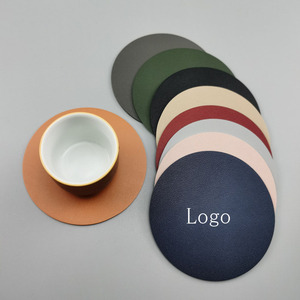 Sous-verre en cuir vegan de luxe de haute qualité, imprimé, rond et doux, avec logo, pour boissons, café, bière - Product Image 1